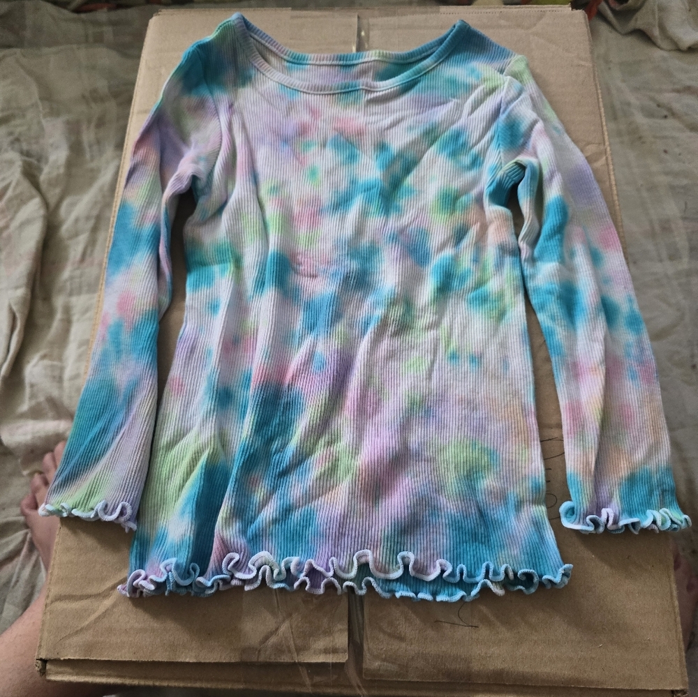 Garanimals 3T, Long Sleeve Tie Dye Shirt. Good Condition